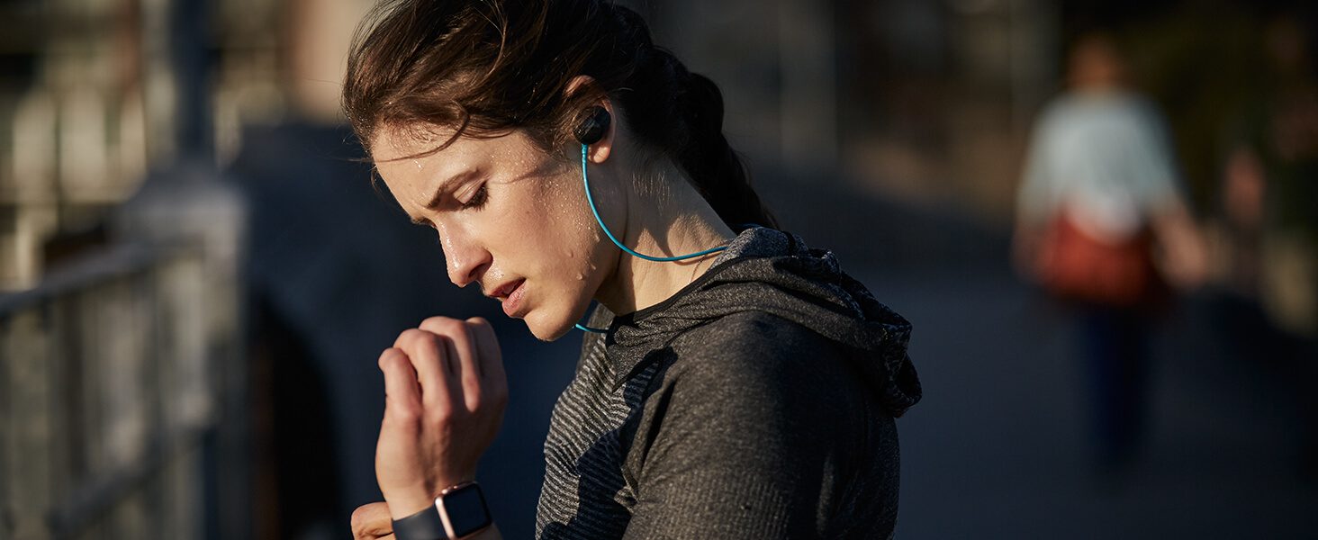 Bose SoundSport, Wireless Earbuds, (Sweatproof Bluetooth Headphones for Running and Sports)