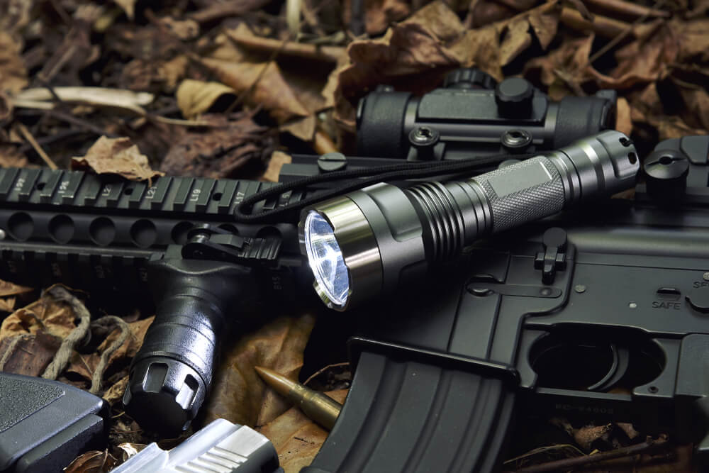 HERO 960 Lumen USB-C Rechargeable Flashlight HERO 960 Lumen USB-C Rechargeable Flashlight