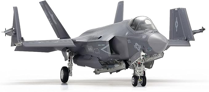 Tamiya 61127 – 1/48 Scale Lockheed Martin F-35C Lightning